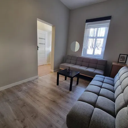 Przy Targach Poznanskich Apartment